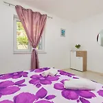 Apartamento With Parking Space Maranovici, Mljet - 22339