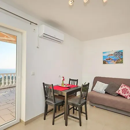 Apartamento With Parking Spaces Maranovici, Mljet - 22339