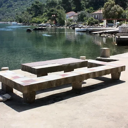 With Parking Spaces Maranovici, Mljet - 22339 Apartamento