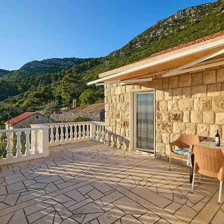 Апартаменты With Parking Space Maranovici, Mljet - 22339 Maranovici
